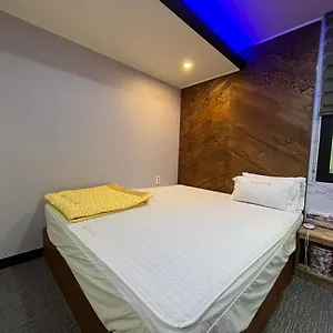 maldiveshostel.busan-hotelsweb.com/